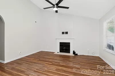 6033 Mary Blair Lane, Charlotte, NC 28214 - Photo 5