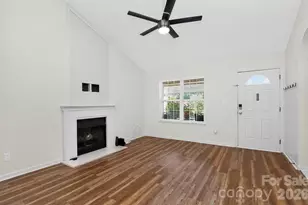6033 Mary Blair Ln, Charlotte, NC 28214 - Photo 9