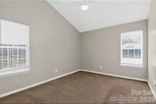 6033 Mary Blair Ln, Charlotte, NC 28214 - Photo 25