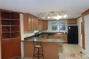 5 Ferguson St, Granite Falls, NC 28630 - Photo 11