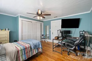 313 E Main St, Morganton, NC 28655 - Photo 25