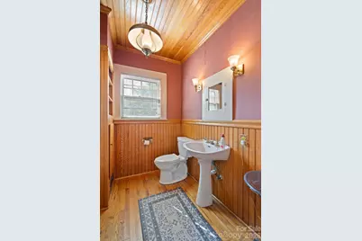 313 E Main Street, Morganton, NC 28655 - Photo 17