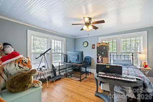 313 E Main St, Morganton, NC 28655 - Photo 27