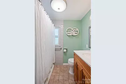 313 E Main Street, Morganton, NC 28655 - Photo 25