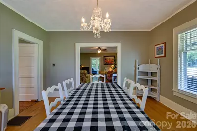 313 E Main Street, Morganton, NC 28655 - Photo 9