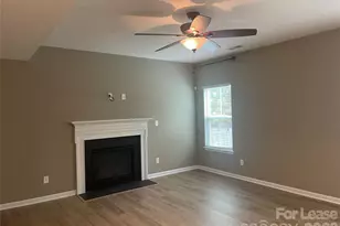 5712 Selkirkshire Rd, Charlotte, NC 28278 - Photo 5