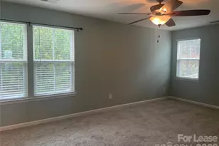 5712 Selkirkshire Rd, Charlotte, NC 28278 - Photo 17