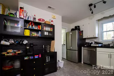 3520 Sargeant Drive, Charlotte, NC 28217 - Photo 11