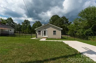 724 Webber Ave, Chester, SC 29706 - Photo 3