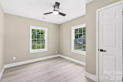724 Webber Avenue, Chester, SC 29706 - Photo 9
