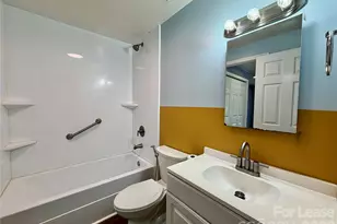 9604 Vinca Cir, Charlotte, NC 28213 - Photo 15