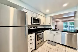 9604 Vinca Cir, Charlotte, NC 28213 - Photo 5
