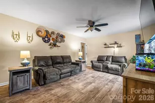 121 Blackhawk Dr, Shelby, NC 28150 - Photo 3