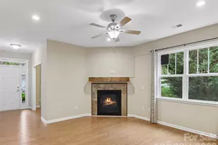 11 Eagle Pointe Way, Flat Rock, NC 28731 - Photo 11