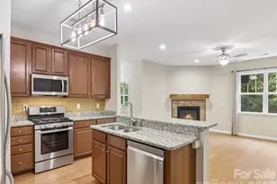 11 Eagle Pointe Way, Flat Rock, NC 28731 - Photo 15
