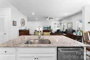 140 Beacon Dr, Mooresville, NC 28117 - Photo 11