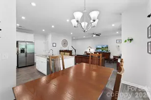 140 Beacon Dr, Mooresville, NC 28117 - Photo 15