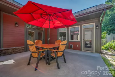 584 Summerfield Place, Flat Rock, NC 28731 - Photo 21