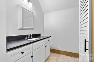 337 Sand Hill Rd, Asheville, NC 28806 - Photo 25