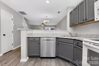 10866 Holly Ridge Boulevard, Charlotte, NC 28216 - Photo 13