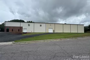 645 11th Ave Blvd SE, Hickory, NC 28602 - Photo 1