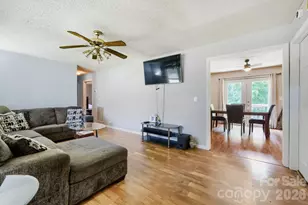 2601 Lynn Dr, Gastonia, NC 28054 - Photo 7