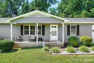 2601 Lynn Dr, Gastonia, NC 28054 - Photo 1