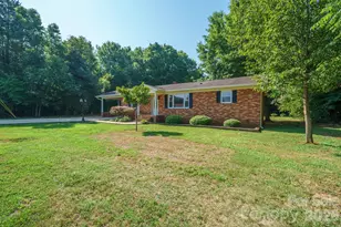 112 Summers Farm Rd, Statesville, NC 28625 - Photo 3