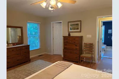 136 Johnnie Hills None, Burnsville, NC 28714 - Photo 15