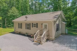 62 Robin Ln, Waynesville, NC 28786 - Photo 3