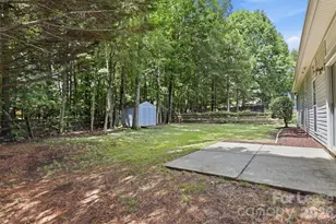 13114 Woodland Farm Dr, Charlotte, NC 28215 - Photo 27