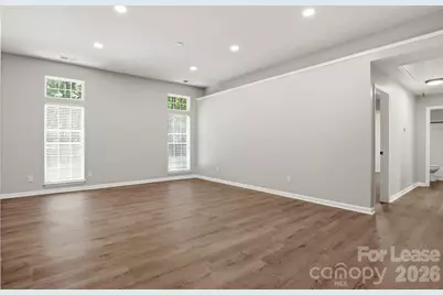 13114 Woodland Farm Drive, Charlotte, NC 28215 - Photo 7