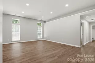 13114 Woodland Farm Dr, Charlotte, NC 28215 - Photo 7