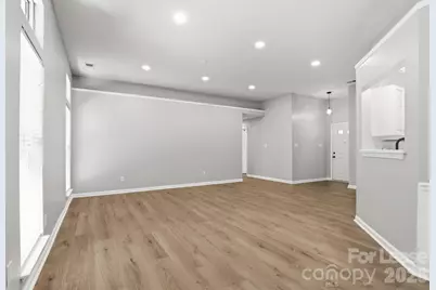 13114 Woodland Farm Drive, Charlotte, NC 28215 - Photo 11