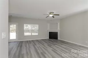 6702 Chieftain Dr, Charlotte, NC 28216 - Photo 7