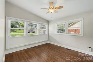 1338 Edgewater Dr, Charlotte, NC 28210 - Photo 15