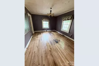 111 S Belvedere Avenue, Gastonia, NC 28054 - Photo 5