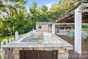 4690 Celia Creek Rd, Lenoir, NC 28645 - Photo 21
