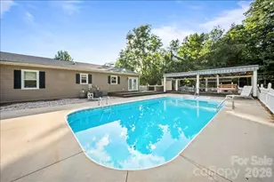 4690 Celia Creek Rd, Lenoir, NC 28645 - Photo 3
