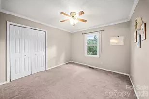 4690 Celia Creek Rd, Lenoir, NC 28645 - Photo 15