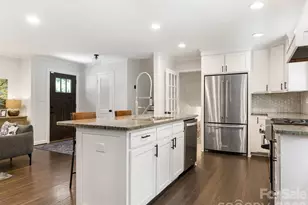 3928 Kitley Pl, Charlotte, NC 28210 - Photo 9