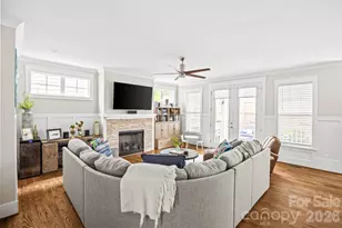 1923 Hamorton Pl, Charlotte, NC 28205 - Photo 9