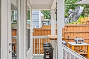 1923 Hamorton Pl, Charlotte, NC 28205 - Photo 29