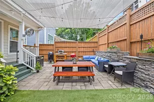 1923 Hamorton Pl, Charlotte, NC 28205 - Photo 5