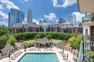 300 W 5th St, Charlotte, NC 28202 - Photo 25
