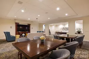 300 W 5th St, Charlotte, NC 28202 - Photo 33