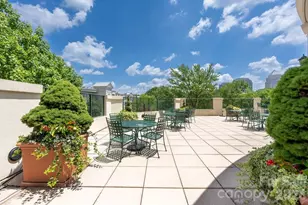300 W 5th St, Charlotte, NC 28202 - Photo 41