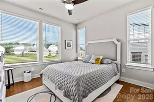 2103 Isom St, Charlotte, NC 28208 - Photo 17
