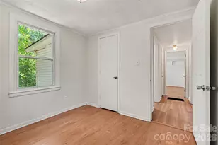 8232 Starnes Randall Rd, Charlotte, NC 28215 - Photo 17