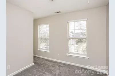 1418 Peach Park Lane, Charlotte, NC 28216 - Photo 11